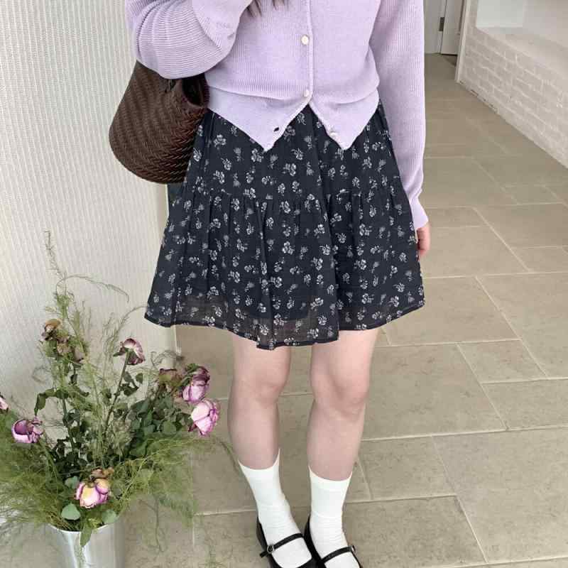 Rakuten - スカート レディース 夏 韓国 レトロ 小花柄 ハイウエスト Aライン ミニスカート スリム効果 コーディネートしやすい 普段使い 軽量