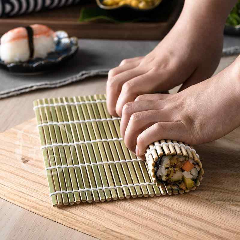 Bamboo Rolling Mats - 寿司巻き簾 竹製 海苔巻きツール 炭化竹 青竹 天然素材 耐久性 キッチン用品 家庭用 巻き寿司 作り 道具