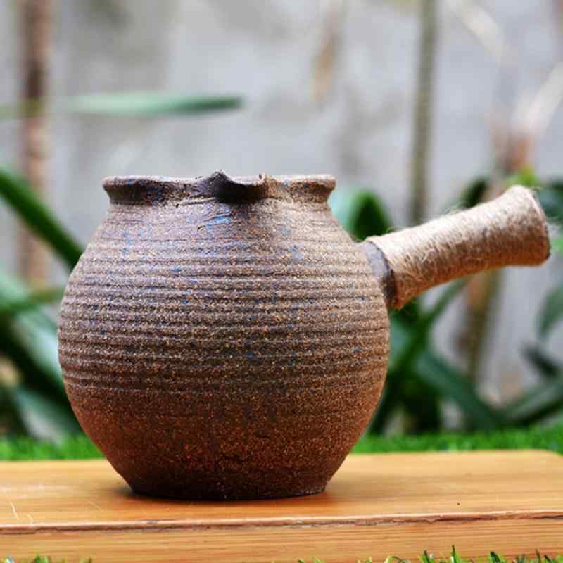 茶具 粗陶 公道杯 側把 柴焼き レトロ 煮茶器 茶海 茶炉 陶器 伝統工芸 耐熱 煎茶 急須 ティーセット 土焼 風情 日常使い・素材: 陶器・スタイル: 復古・カラー展開: 深色.浅茶色.茶色.玄米色.窯変釉.蜂窝網.浅色.松木焼成.浅グレー・容量展開: 450ml.500ml.550ml.600ml.650ml.680ml.750ml・工芸: 手描き