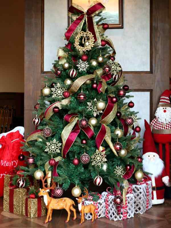 クリスマスツリー デコレーション セット 密集枝葉 人工樹 商用インテリア 冬飾り 室内装飾 置き飾り ホリデーシーズン グリーン ライト対応 耐久性 簡単組み立て・カテゴリ: クリスマスツリー・高さ: 1.5m.1.8m.2.1m.2.4m.3m・セット内容: ツリー.ランプ付き・セット内容: 大型ギフトバッグ1個.ギフトボックス2セット.鹿2体.サンタクロース1体