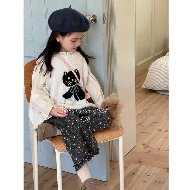 女児 秋 猫柄 ニット ベスト ゆったり カジュアル パンツ かわいい 日常使い 柔らかい 素材 伸縮性 軽量 子供服 女の子用 動物プリント コーディネート・スタイル: 韓国・対象性別: 女性・ネックライン: プルオーバー・対象年齢: 2歳-14歳・サイズ展開: 100cm,110cm,120cm,130cm,140cm,150cm