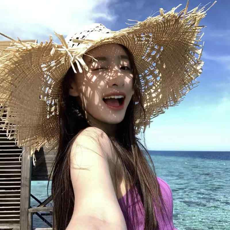 麦わら帽子 レディース つば広 ラフィア素材 夏用 旅行 ビーチ 日よけ UVカット 透かし加工 フリンジ 海辺 ストローハット 女性用 ワイドブリム サマーハット 軽量 涼しい 休暇 外出 遮光 防紫外線 レース調 縁飾り ビーチウェア アクセサリ・カテゴリ: 草帽・スタイル: カジュアル・帽頂: 丸頂・帽檐: 大檐・主な素材: ラフィア・対象: 女性・適用シーン: 外出・サイズ展開: 均一・カラー展開: カーキ
