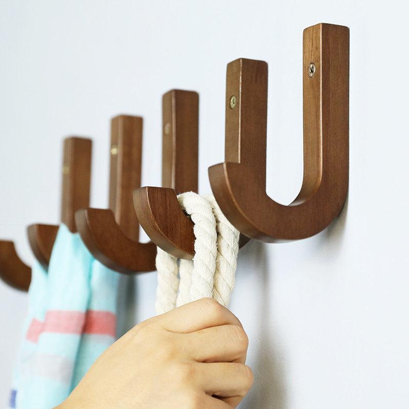 壁掛けフック 玄関用 実木 木製 ハンガー 服かけ 壁フック 北欧 インテリア シンプル モダン 単品 壁壁掛け 木質