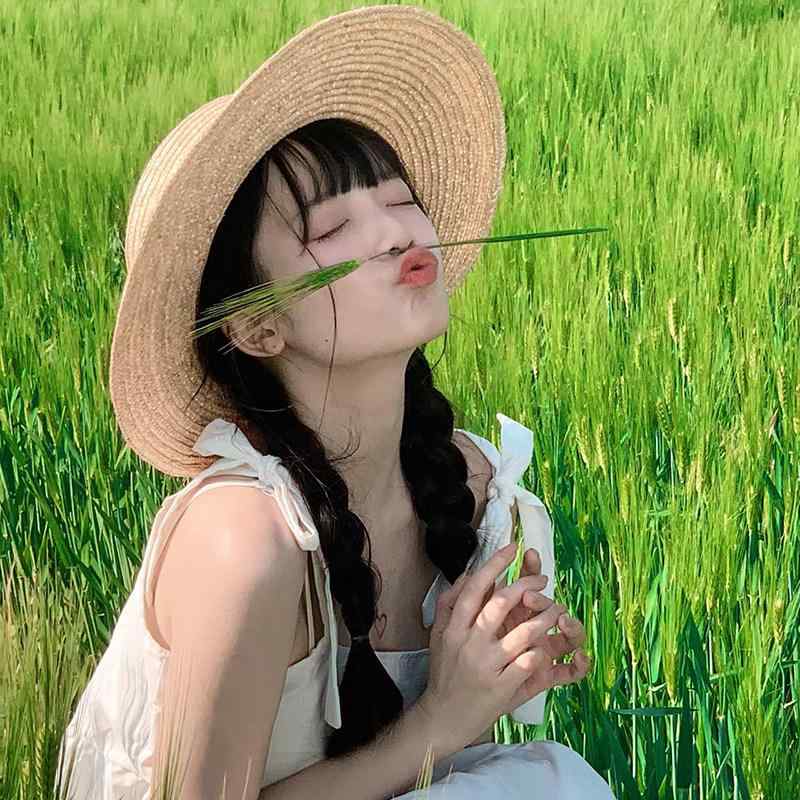 女性用 麦わら帽子 夏 ビーチ フラットトップ フラットブリム フランススタイル 草編み UVカット 日よけ 遮陽 軽量 通気性 旅行 度假 海辺 サマーハット 麦わらハット・カテゴリ: 草帽・スタイル: カジュアル・主な素材: 麦わら・サイズ展開: フリーサイズ・対象: 女性・詳細: プレーン・カラー展開: 黒（7cmつば）.白（7cmつば）.黒（5cmつば）.白（5cmつば）.黒（9cmつば）.白（9cmつば）・つば形状: 平つば・帽頂形状: 平頂・帽つばスタイル: 大つば・適用シーン: 外出
