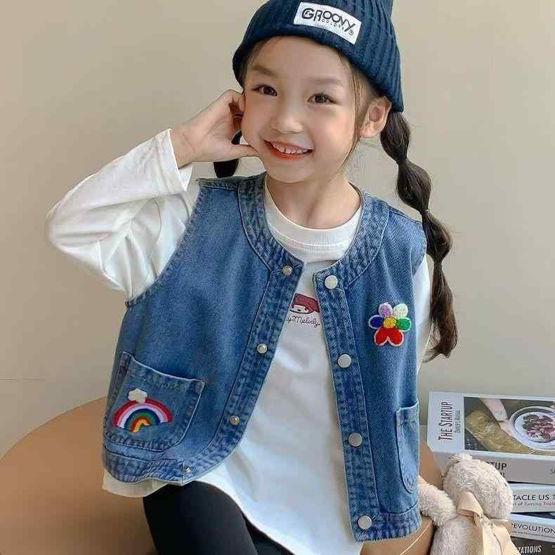 女児 デニム ベスト 春秋 秋 スタイリッシュ 子供服 カジュアル 普段使い 軽量 伸縮性 綿混・主な素材: 綿80%・対象性別: 男女共通・対象年齢: 3-6ヶ月.6-12ヶ月・参考身長: 80cm.90cm.100cm.110cm.120cm.130cm.140cm・カラー展開: デニム