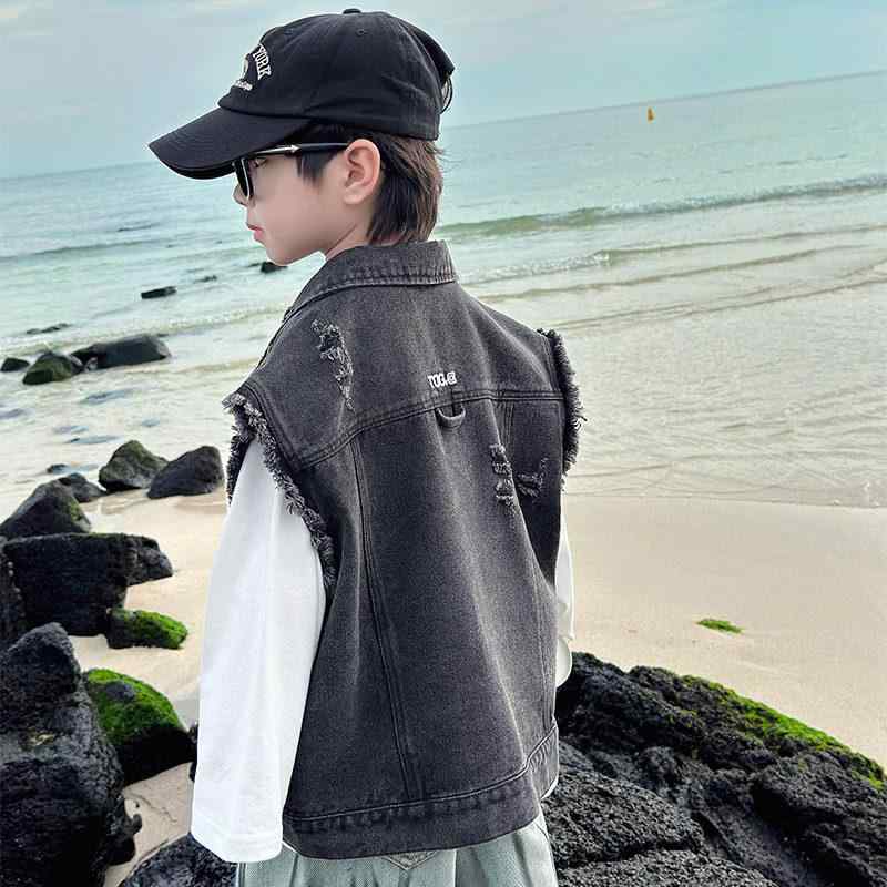男の子 デニム 無袖 ベスト 春秋 アウター 子供服 コットン混 軽量 カジュアル 普...