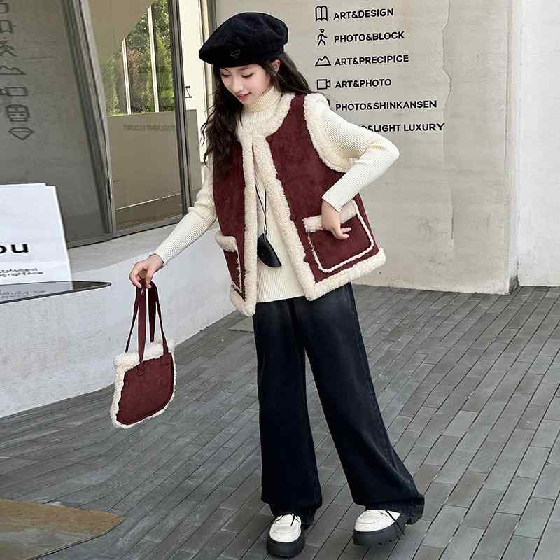女の子 秋 ベスト セット リバーシブル 厚手 フリース素材 暖か キッズ服 スタイリッシュ 日常使い 柔らかい 伸縮性・スタイル: 韓国・対象年齢: 6歳〜14歳・厚み: 加厚・開閉: 側開きボタン・対象: 女性・適合身長: 120cm.130cm.140cm.150cm.160cm.170cm