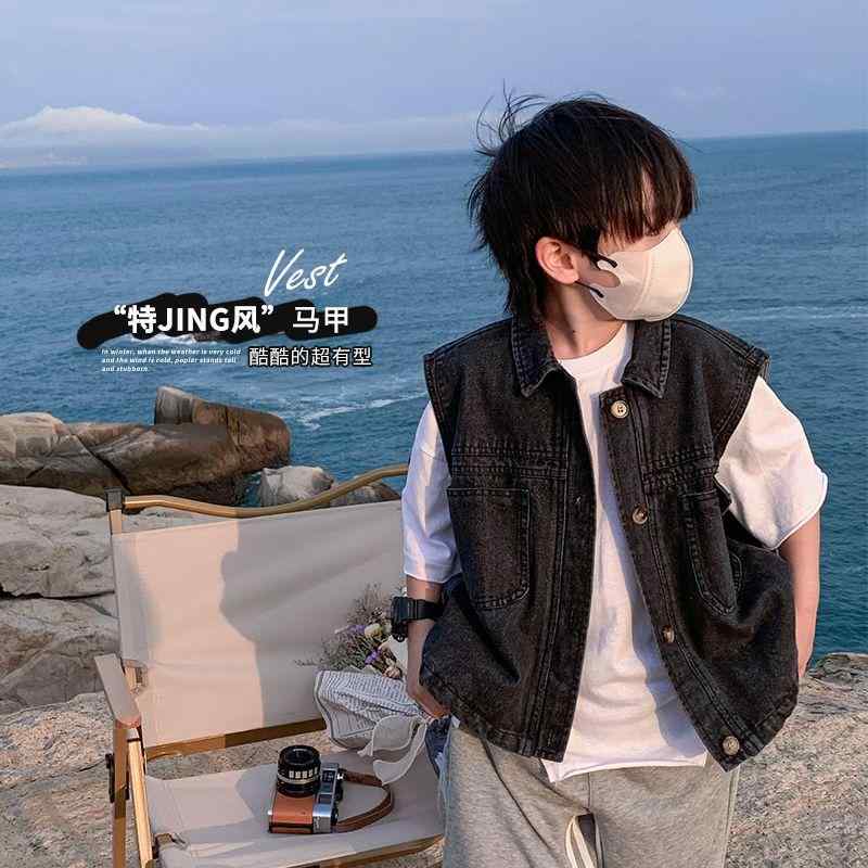 ノースリーブベスト 男の子用 デニム キッズ 春秋 カジュアル ストリート スタイリッシュ 普段使い 子供服・スタイル: カジュアル・適用年齢: 0-3ヶ月・主な素材: アセテート100%・適用性別: 男・参考身長: 80cm.90cm.100cm.110cm.120cm.130cm.140cm.150cm.160cm・カラー展開: ブルー.ブラック