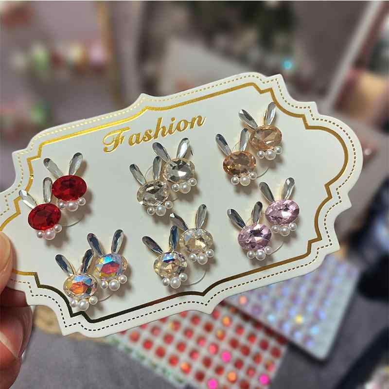 Manicure Supplies - ネイルパーツ うさぎモチーフ 合金製 かわいい パール付き ジルコニア きらきら 完成品 新年飾り 装飾アクセサリー ネイルアート用 女性向け 華やか 光沢 細工 指先飾り