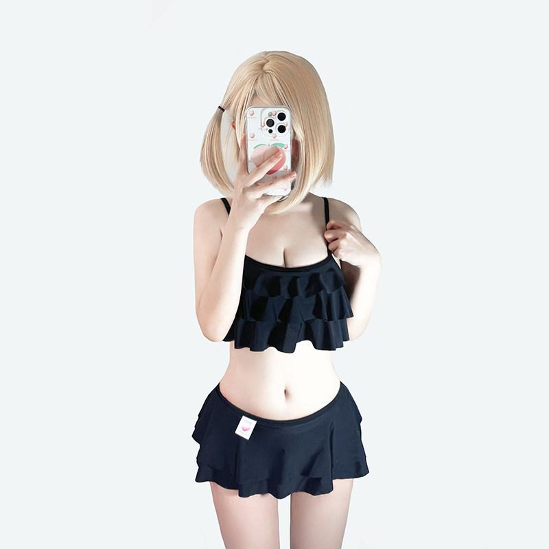 レディース ビキニ 水着 黒 セパレート フリル 小胸対応 かわいい 学生風 アニメ少女風 モダスト 夏用 プール 海・スタイル: 平角パンツ・主な素材: ナイロン・ネックライン: 一字領・適用性別: 女性・サイズ展開: S(39-44kg).M(44-49kg).L(49-57.5kg)・カラー展開: ブラック.ホワイト