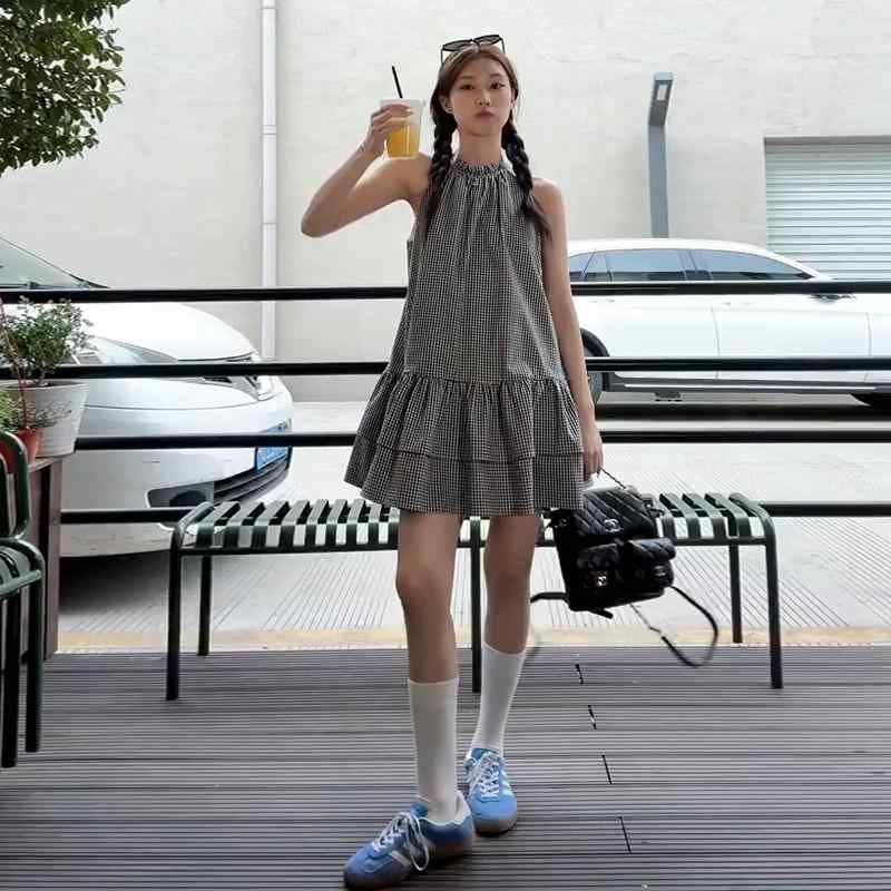 レディース ワンピース 韓国 フランス風 レトロ チェック柄 ノースリーブ ハルターネック ストラップ Aライン ショートスカート 夏用 カジュアル スリム見え フェミニン 日常使い
