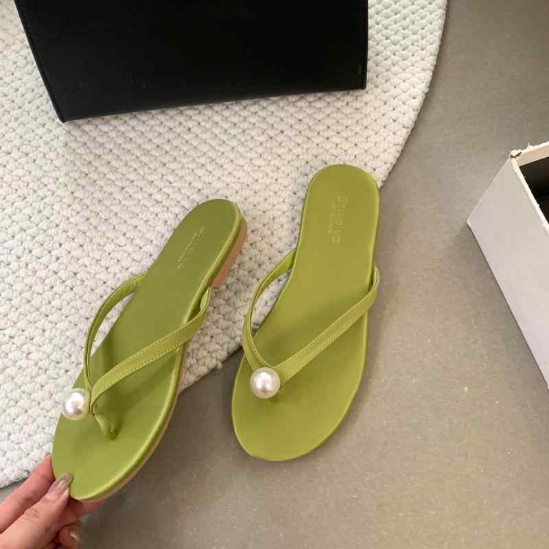 サンダル 女性用 フラット フラワー パール 光沢加工 滑り止め トゥポスト フィンガーサンダル 夏用 軽量 快適 通気性 普段使い ビーチ..