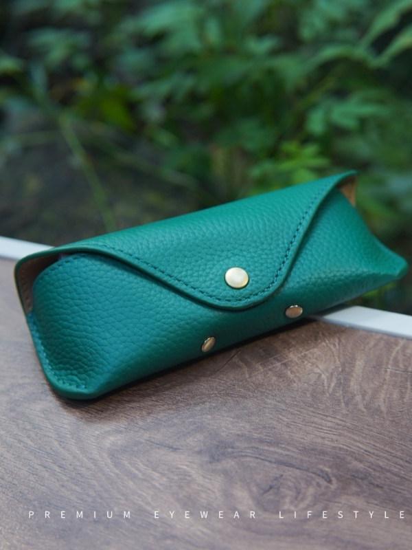 メガネケース 本革 男女用 厚手 耐圧 形状保持 携帯用 手作り 牛革 サングラス用 度付きメガネ用 グラス収納 眼鏡入れ 軽量 耐久性