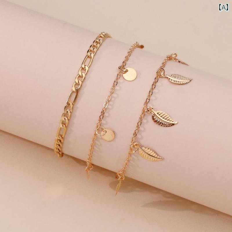 リバーパディのアンクレット レディース 女性用 足首 アクセサリー 葉っぱ リーフモチーフ 円形 丸型 スパンコール チャーム付き 重ね付け 多層 デザイン 華奢 繊細 ジュエリー ビーチ サマー リゾート ファッション 普段使い きれいめ 上品 大人 かわいい カ｜アングル2