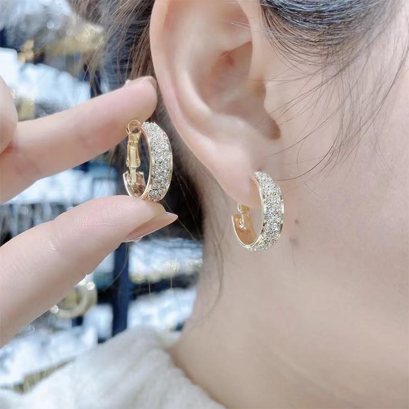 耳環 - イヤリング 耳飾り 女性用 ファッション アクセサリー ジオメトリック ジルコニア 装飾 モダン 軽量 華奢 普段使い かわいい シンプル シルバー ゴールド 春夏 秋冬 通年