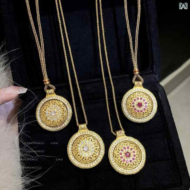 ネックレス 女性用 チャイナ風 八宝羅針盤 太陽花 モチーフ ジルコニア 装飾 切り替え 彫刻 ゴールドメッキ 耐久性 高級感 華やか 普段使い アクセサリー 細工 伝統柄 回転可能 細身 軽量 シルバー ゴールド ピンクゴールド