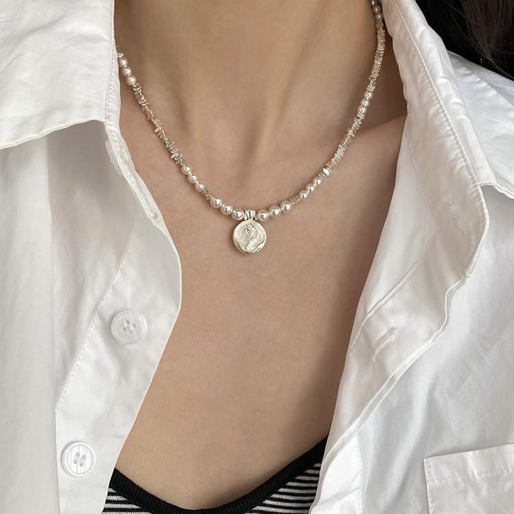 Other - ネックレス シンプル ミニマル シルバー レイヤード ハート ベーシック 鎖骨チェーン かわいい アクセサリー レイヤード シルバーアクセ ベーシック ネックレス 女性用 普段使い 軽量 細身 華奢 シルバー ハートモチーフ レイヤード チェー