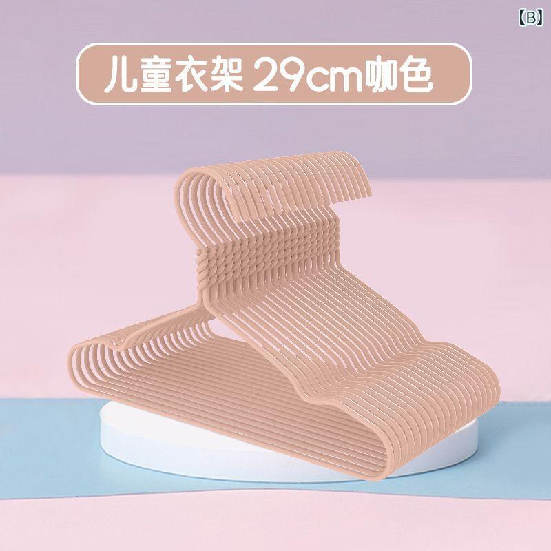 リバーパディのハンガー 子供用 ベビー キッズ 乳幼児 衣類 服干し 室内干し 収納 安全設計 軽量 プラスチック 010歳対応｜アングル3
