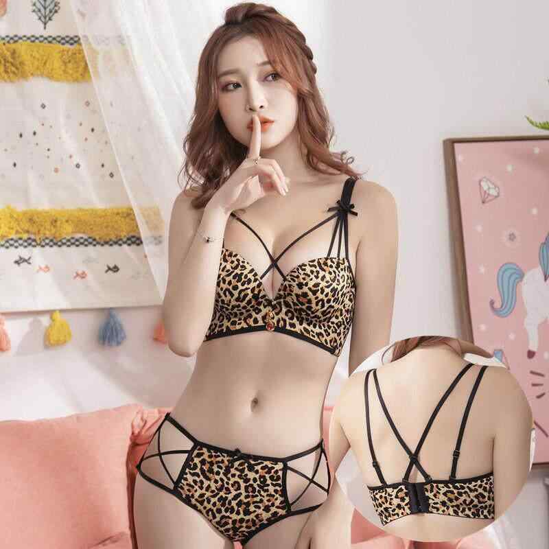 Underwear, Sleepwear - ブラジャー 女性用 小胸向け プッシュアップ ノンワイヤー 厚めパッド セクシー ヒョウ柄 クロスデザイン 美背 セット 寄せ集め 伸縮性 快適 普段使い