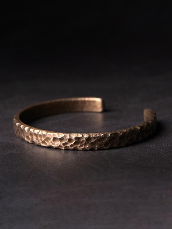 ブレスレット メンズ レディース カップル レトロ ハンドメイド シンプル 銅製 金属 個性的 アクセサリー ファッション 腕輪 バングル