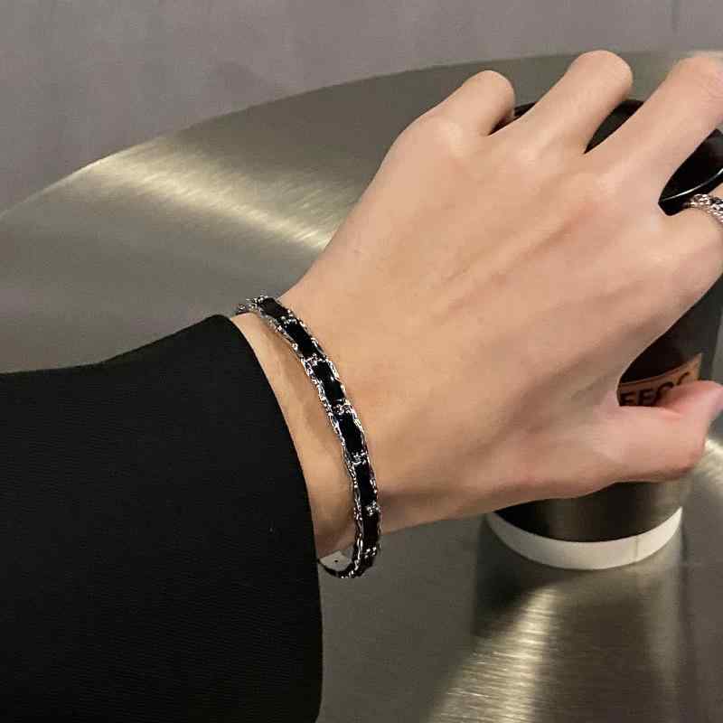 ブレスレット ユニセックス 高級感 ダーク ラインストーン シンプル チタンスチール カップル 汎用 アクセサリー 日常使い 軽量 個性的 コーディネート