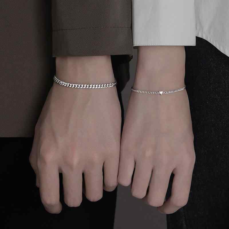 ブレスレット ペア シルバー ハートモチーフ シンプルチェーン 恋人用 ユニセックス 細身デザイン 日常使い ラブリーアクセサリー