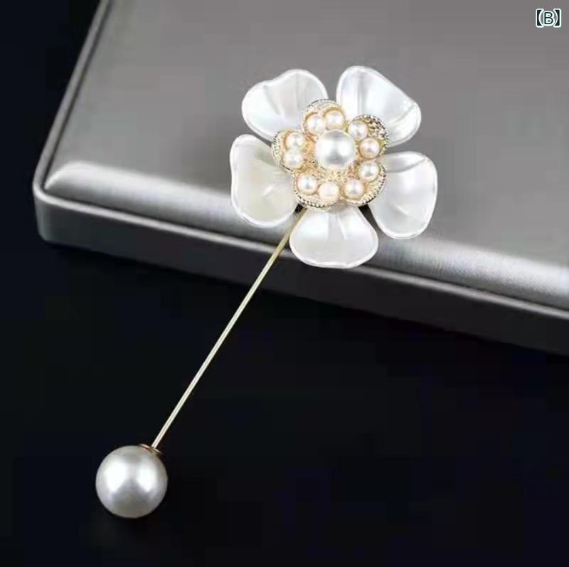 リバーパディのブローチ 花モチーフ 布 ビーズ 装飾 コーディネート 別針 胸花 大衣 ピン タイプ 花柄 アクセサリー 女性用 華やか シンプル 普段使い 秋冬 装い アクセント 軽量 細工 繊細｜アングル3