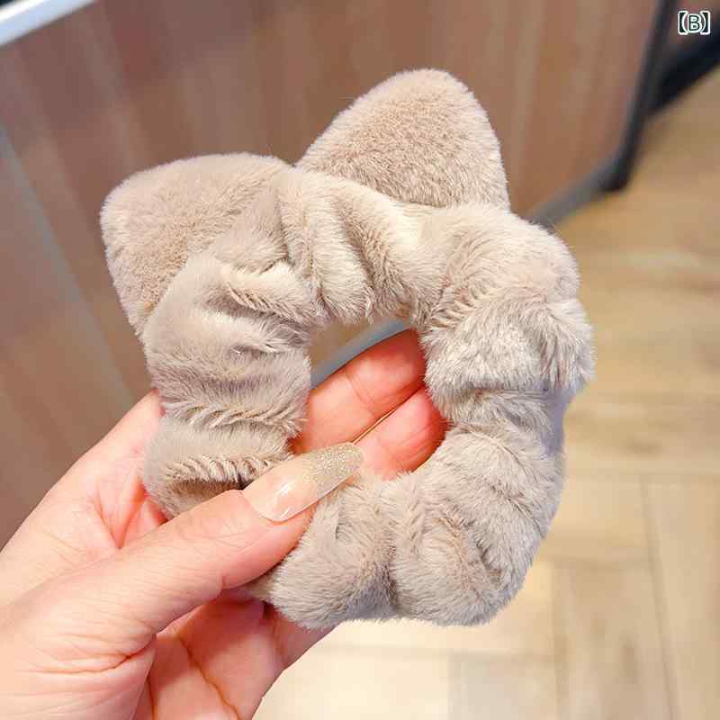 ヘアアクセサリー 秋冬 かわいい 猫耳 毛绒 ふわふわ 大型 腸型 ヘアゴム ヘアリン...