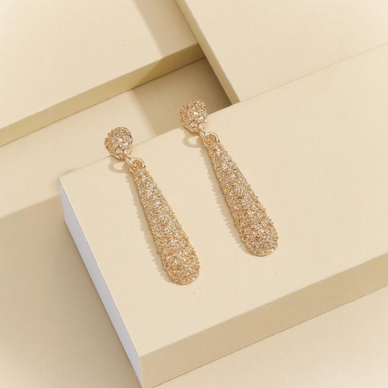 Rakuten - イヤリング 女性用 合金 電気メッキ加工 ファッション 気品 水滴 不規則 シンプル 百搭 耳飾り