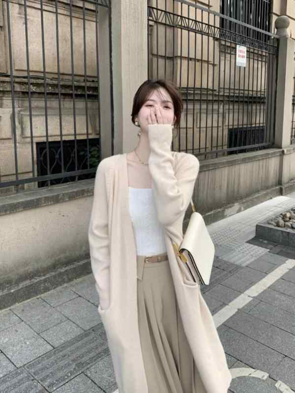 Rakuten - レディース カーディガン 秋 ニット 中長丈 ゆったり ルーズ 薄手 長袖 セーター アウター 普段使い カジュアル 軽量 柔らかい 吸湿速乾