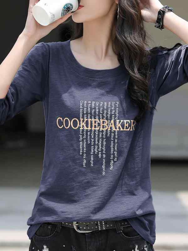 Tシャツ レディース 長袖 ゆったり 英字プリント コットン インナー 春 春秋 カジュアル トップス 普段使い リラックスフィット 軽量 吸湿速乾・対象年齢: 25-29歳・サイズ展開: S.M.L.XL.2XL.3XL・主な素材: 綿100%・柄: 無地.配色.文字・・ネックライン: クルーネック・要素: プリント・カラー展開: 白.緑.紫.灰青.レイクイン藍・袖型: 普通・袖丈: 長袖・厚み: 普通・着丈: 普通・版型: ゆったり