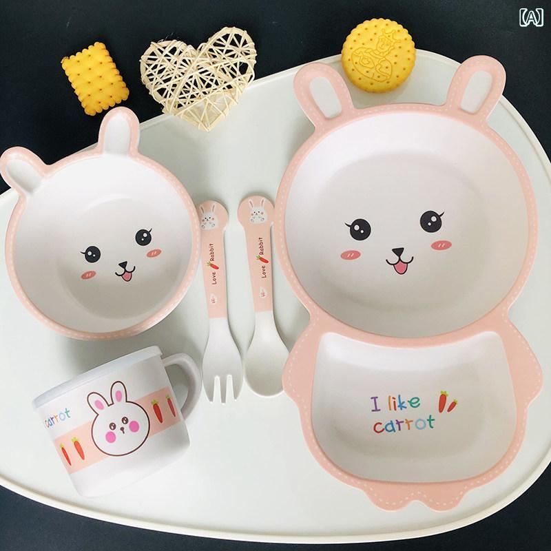 赤ちゃん用 食器セット 仕切り付き プレート かわいい イラスト 竹繊維 ボウル スプーン 家庭用 離乳食 補助食 軽量 安全・対象年齢: 12ヶ月.2歳.3歳.4歳.5歳.6歳・カテゴリ: 食事器具セット・: 兎子5件セット.蟹5件セット.爱心猪.円形三格セット長頸鹿.円形三格セット獅子.城堡公主5件セット.小老虎5件セット.魚形皿ピンク.緑色神仙魚5件セット.噴水鯨セット.快乐猫頭鷹セット.可愛獅子セット.造型長頸鹿5件セット.奶牛5件セット.造型獅子5件セット.挖掘機5件セット.造型熊猫5件セット.造型青蛙5件セット.吉普自動車5件セット黄色.吉普自動車5件セット赤.小自動車5件セット.小恐竜5件セット.造型恐竜5件セット.頑皮猴5件セット