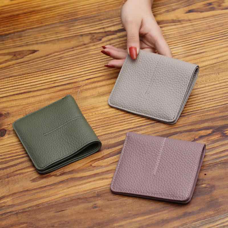 レディース 革 ミニ財布 コインカードケース 二つ折り コンパクト かわいい 高級感 日常使い 小型 細工 素材 普段使い