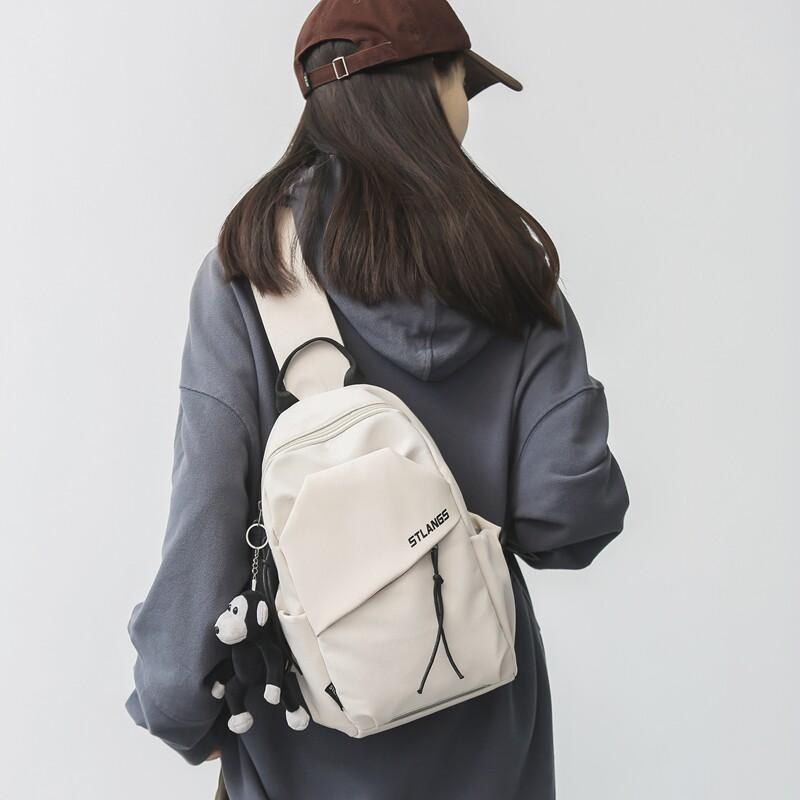 登山バックパック レディース 軽量 斜めがけバッグ 旅行用 スポーツ 小型 女性用 デイパック アウトドア 軽量 日常使い