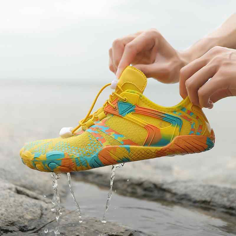 アウトドア サンダル 渓流 トレッキング 防滑 ビーチ シューズ ハイキング 登山 速乾 釣り 岩場 涉水 海辺 夏 用 軽量 防水