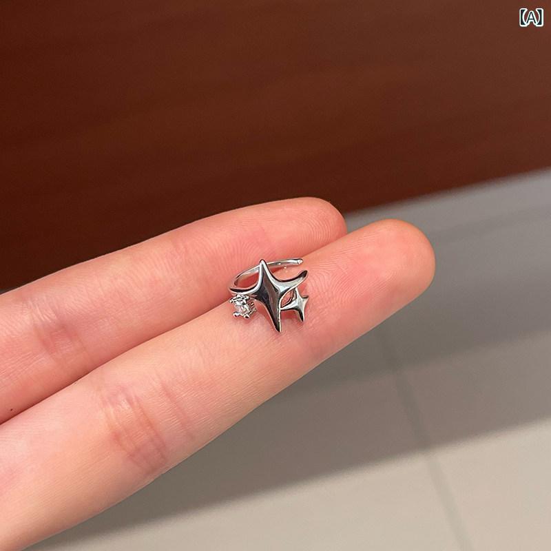 イヤリング 耳骨クリップ 星モチーフ シンプル ミニマル ユニーク 洗練 星型 耳飾り ファッションアクセサリー