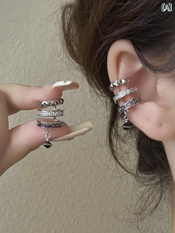 イヤークリップ 女性用 ヴィンテージ 多層 シルバー 耳骨クリップ 高級感 ノーピアス 気品 イヤーアクセサリー クリップピアス ソフトイアリング 日常使い ファッション メタル調 個性的 軽量 スタイリッシュ