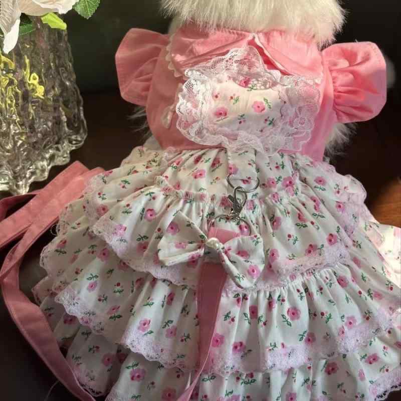 大型犬用 ドッグドレス 夏用 薄手 プリンセススカート 軽量 通気性 かわいい フリル ペット服 散歩用 吸湿速乾 再生繊維 ビッグサイズ