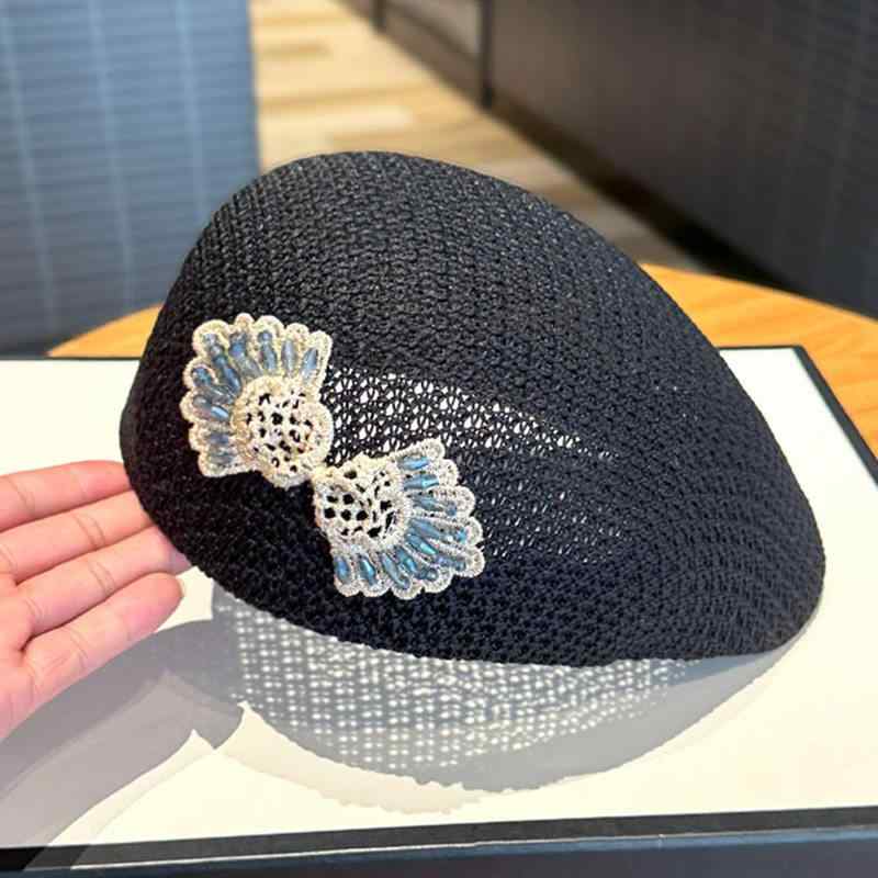 ベレー帽 女子 夏用 通気性 花柄 ラインストーン 型崩れしにくい 小顔効果 アーティスト風 ファッション ハット 軽量 綿素材 かわいい アクセサリー