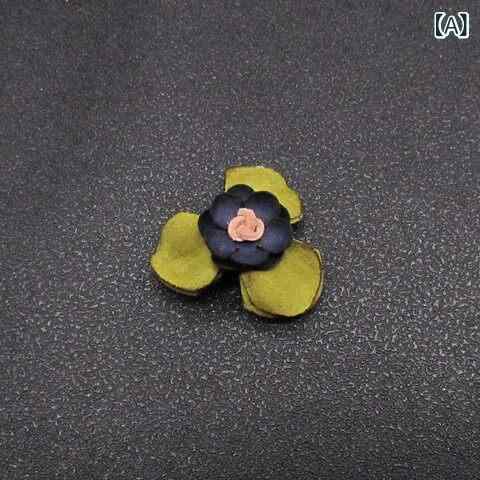 ブローチ 小花 メンズ レディース スーツ 胸花 ユニーク アクセサリー 防透け ピン ユニセックス 服装 装飾 花柄 モチーフ 個性派