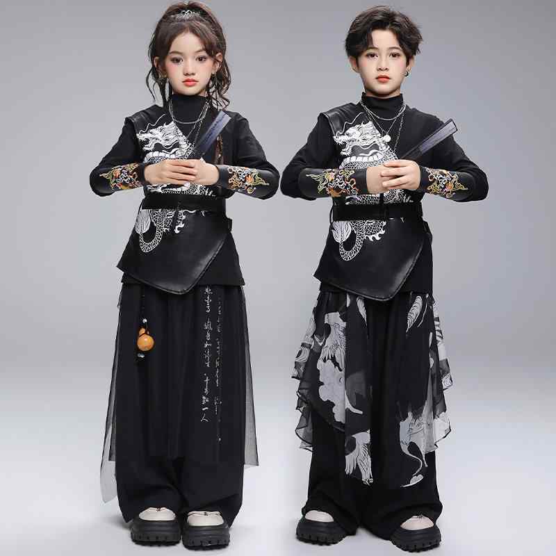 キッズ ダンス衣装 ヒップホップ ストリートファッション 男の子 女の子 子供用 武術服 パフォーマンス 服 伸縮性 素材 通年使用 軽量 動きやすい トップス ボトムス