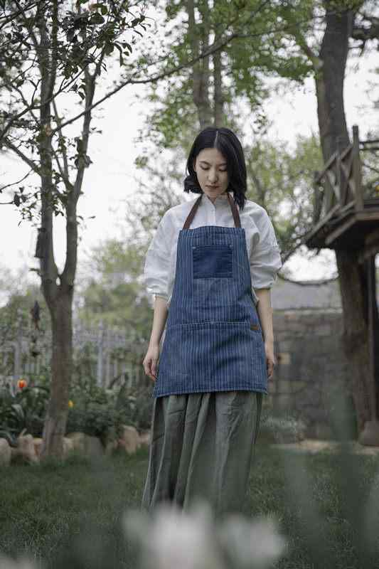 Gingham Aprons - エプロン ガーデニング用 綿デニム 大型ポケット 防汚耐摩耗 家庭用 園芸 汚れ防止 耐久性 コットン素材 アウトドア用