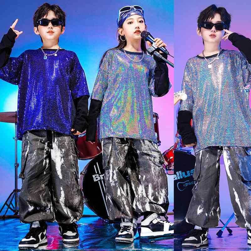 キッズ ダンス ステージ衣装 男の子 女の子 ヒップホップ ストリートダンス ジャズダンス セット スパンコール キラキラ 派手 クール パフォーマンス ランウェイ ショー 子供服 セットアップ ダンスウェア・スタイル: ヒップホップ・適用ダンス: ストリートダンス・対象性別: 男女共通・参考身長: 110cm.120cm.130cm.140cm.150cm.160cm.170cm.180cm・カラー展開: ブルー.シルバー