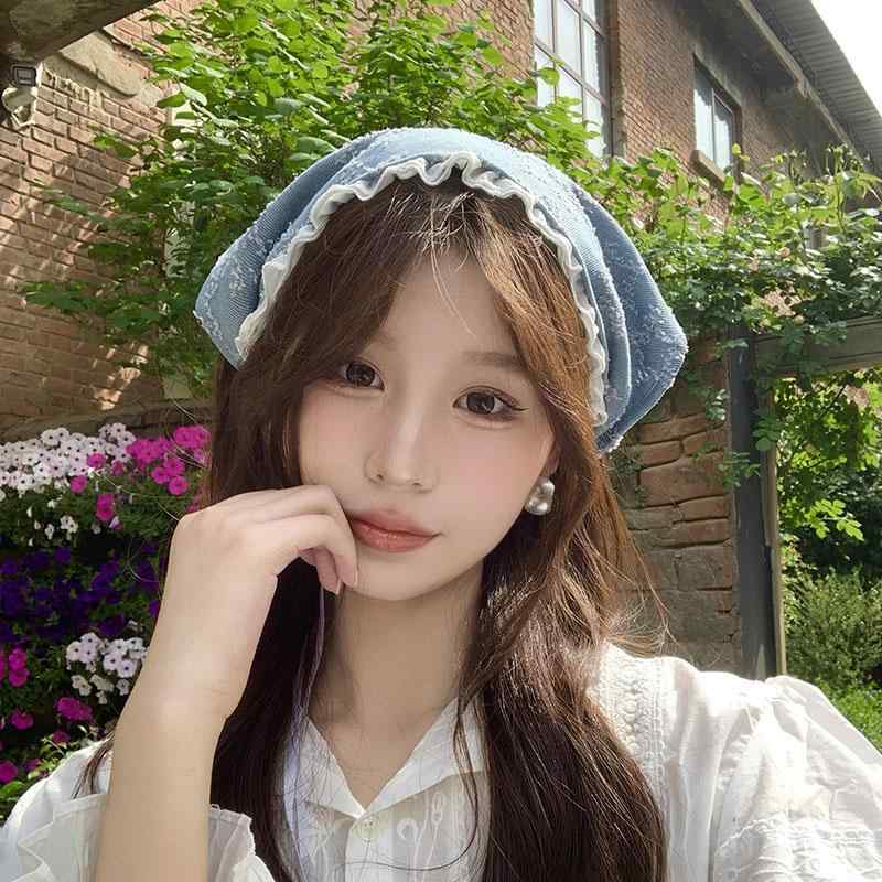 レディース ヘッドスカーフ ブルー レース 三角 フランス風 田園風 海辺雰囲気 高級感 ヘアアレンジ 普段使い 軽量 通気性 ビーチスタイル サマー・スタイル: 田園風・種類: ヘッドスカーフ・詳細: レース・幅: 38cm・対象: 学生.少年.・長さ: 51cm・形状: 三角形・柄: 無地・性別: 女性・カラー: 星星牛仔ブルー