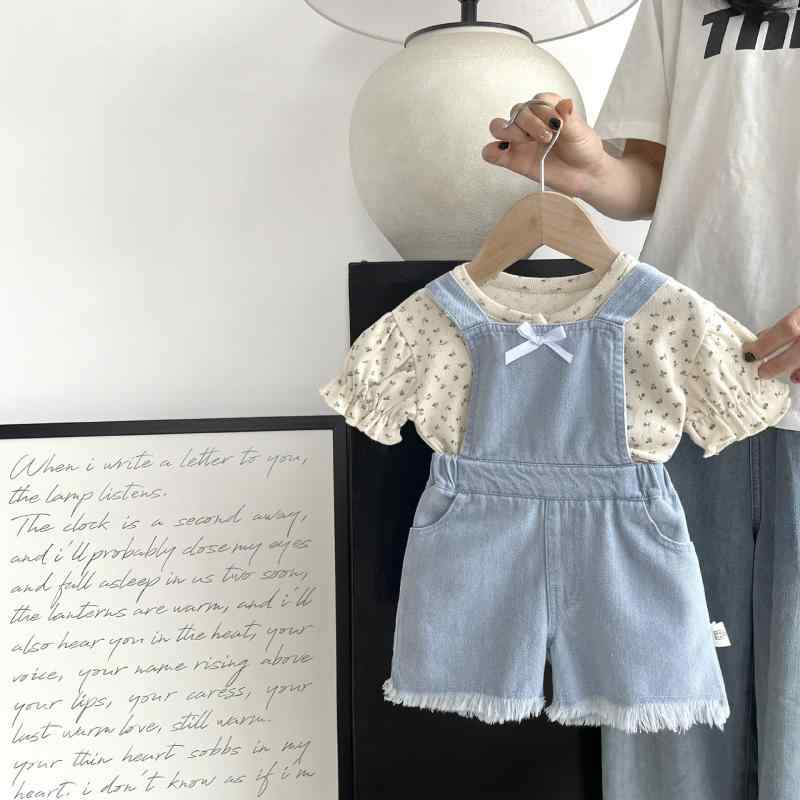 女の子 子供服 デニム 背広パンツ 連体服 夏 春夏 女児 ベビー 綿素材 軽量 伸縮性 吸湿速乾 ハイウエスト ビッグシルエット ブラック ピンク系 アイボリー カジュアル 普段使い アウトドア 通園用 かわいい 切り替え デザイン