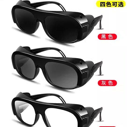 保護メガネ 溶接用 安全ゴーグル 強光防止 ガラスレンズ 研磨 切断 対応 防風 飛散防止 耐衝撃 作業用 クリアビュ・機能: 紫外線防止・対象: 成人・カラー展開: 透明.グレー.ブラック.茶色