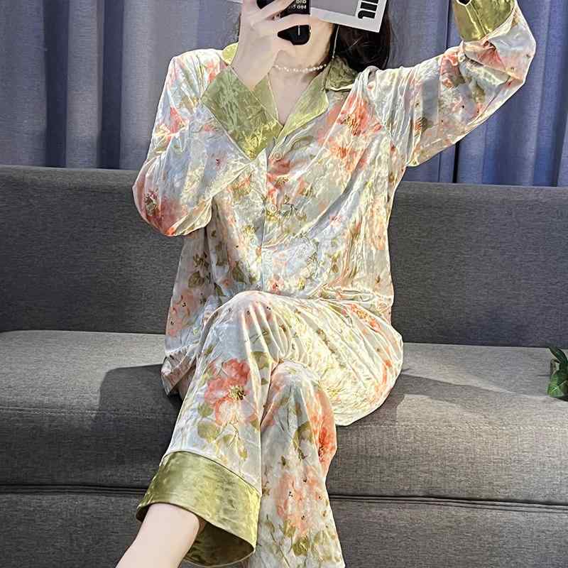 ルームウェア レディース 秋冬 長袖 ベルベット 小花柄 高級感 セット 家居服 外出着 プリント 生地 柔らか素材 ゆったりシルエット 普段使い(4.0)