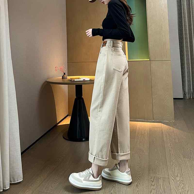 レディース ワイドレッグ デニムパンツ ハイウエスト ストレート レトロ 春 ジーンズ ボトムス 普段使い デニム素材 ゆったりシルエット・サイズ展開: 26,27,28,29,30,31,32・主な素材: コットン98.8%.ポリウレタンエラスタマー1.2%・生地分類: コットンストレッチデニム・ウエスト位置: 高腰・カラー展開: 卡其色.黒.杏色・パンツ丈: ロング・スタイル: ストレートパンツ・機能: 抗菌・対象年齢: 18-24歳
