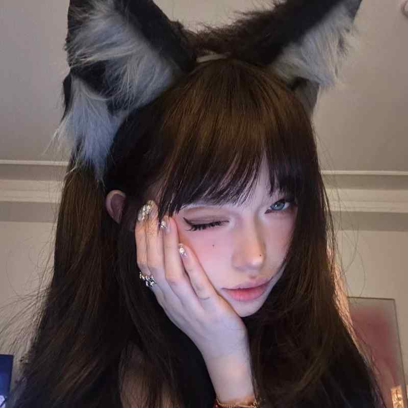 杂货, 精品（盒饭用品, 毛巾, 文具类） - ハロウィン 狼耳 狐耳 ヘアバンド レディース かわいい ふわふわ素材 派手 コスプレ 頭飾り ぬいぐるみ風 秋 女性用 耳付き アクセサリー
