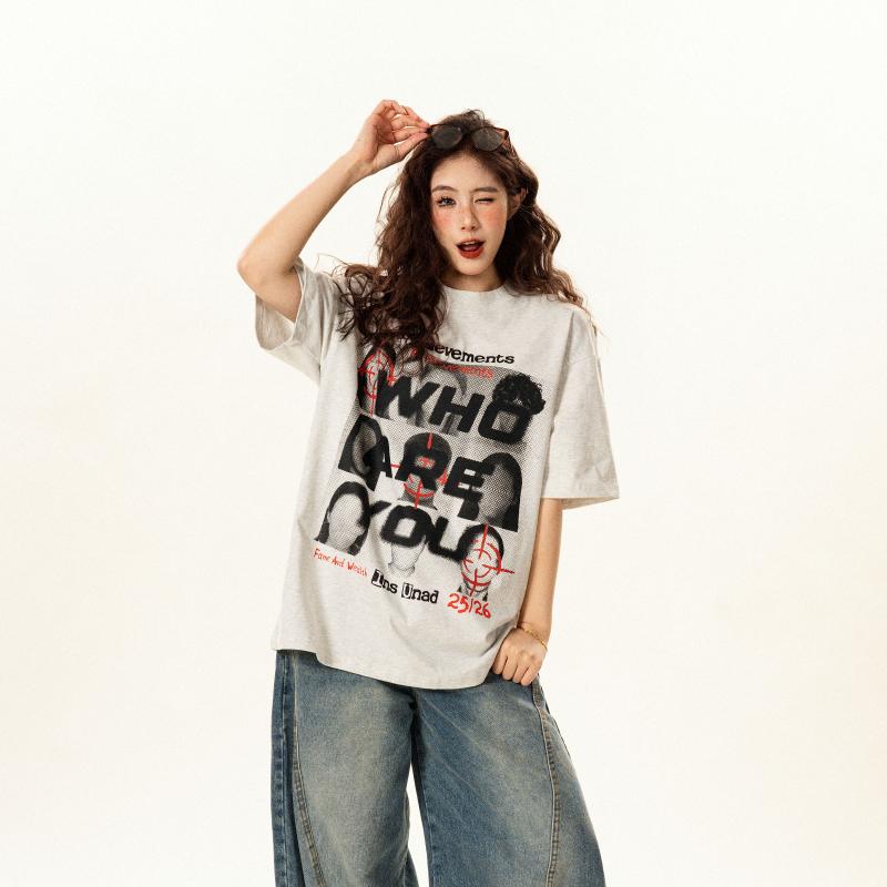 レディース Tシャツ 夏用 ゆったり レトロ アメリカンスタイル 人物プリント ショートスリーブ カジュアル ベーシック カップル マッチング 日常使い トップス・スタイル: ストリート.中性・シルエット: ・袖丈: 短袖・ネックライン: クルーネック・着丈: 標準・サイズ展開: S.M.L.XL・カラー展開: 花グレー.無塵黒・厚み: 標準